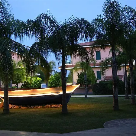 Villaggio & Club Aquilia ロッジ Badolato Marina