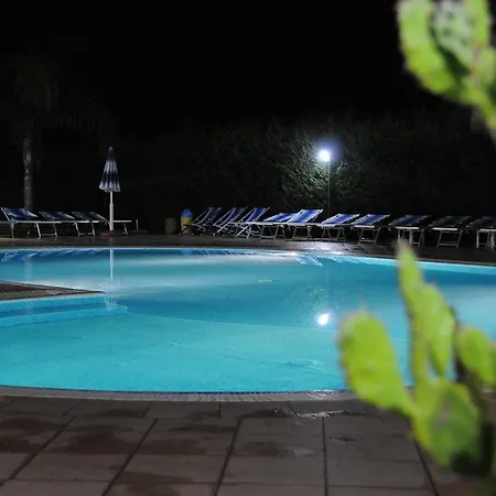 Villaggio & Club Aquilia *