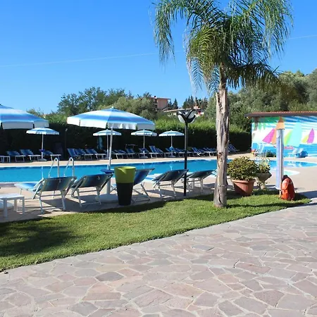 ロッジ Villaggio & Club Aquilia