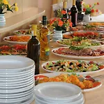 Villaggio & Club Aquilia 롯지 *