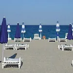 Villaggio & Club Aquilia 롯지