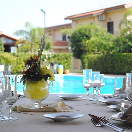 Курортный комплекс Villaggio & Club Aquilia 4*
