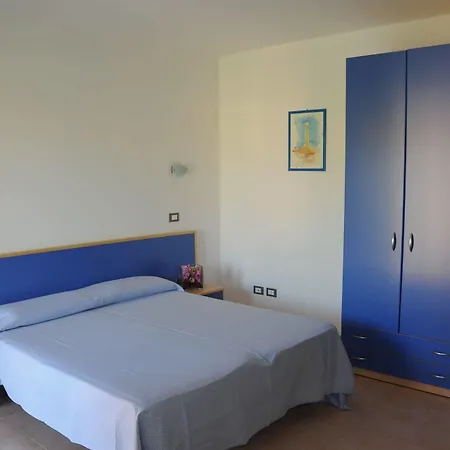 אכסניה Villaggio & Club Aquilia