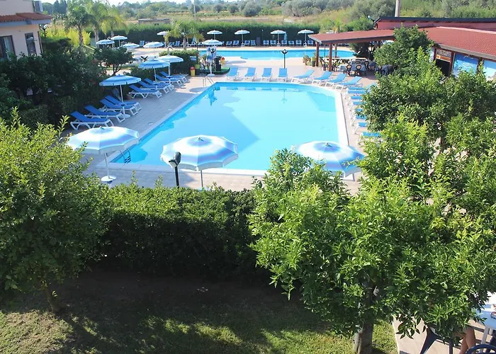 Lodge Villaggio & Club Aquilia Badolato Marina
