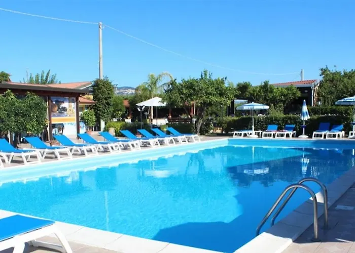Villaggio & Club Aquilia Badolato Marina