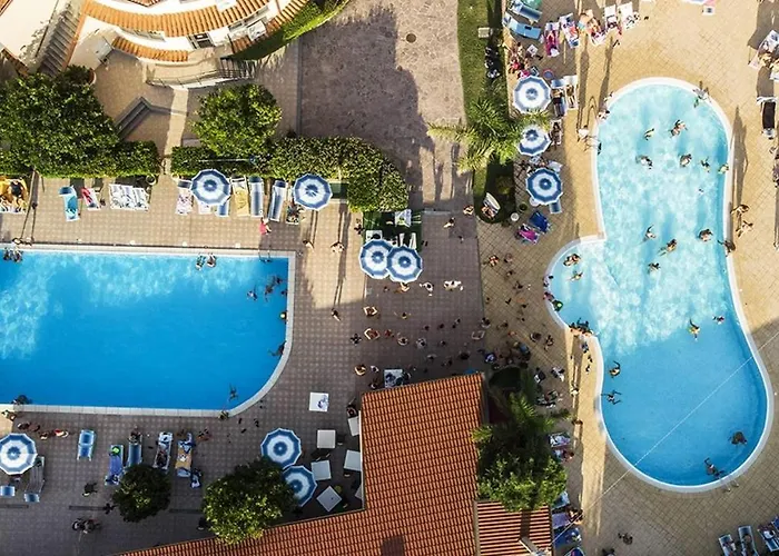 Villaggio & Club Aquilia * Badolato Marina